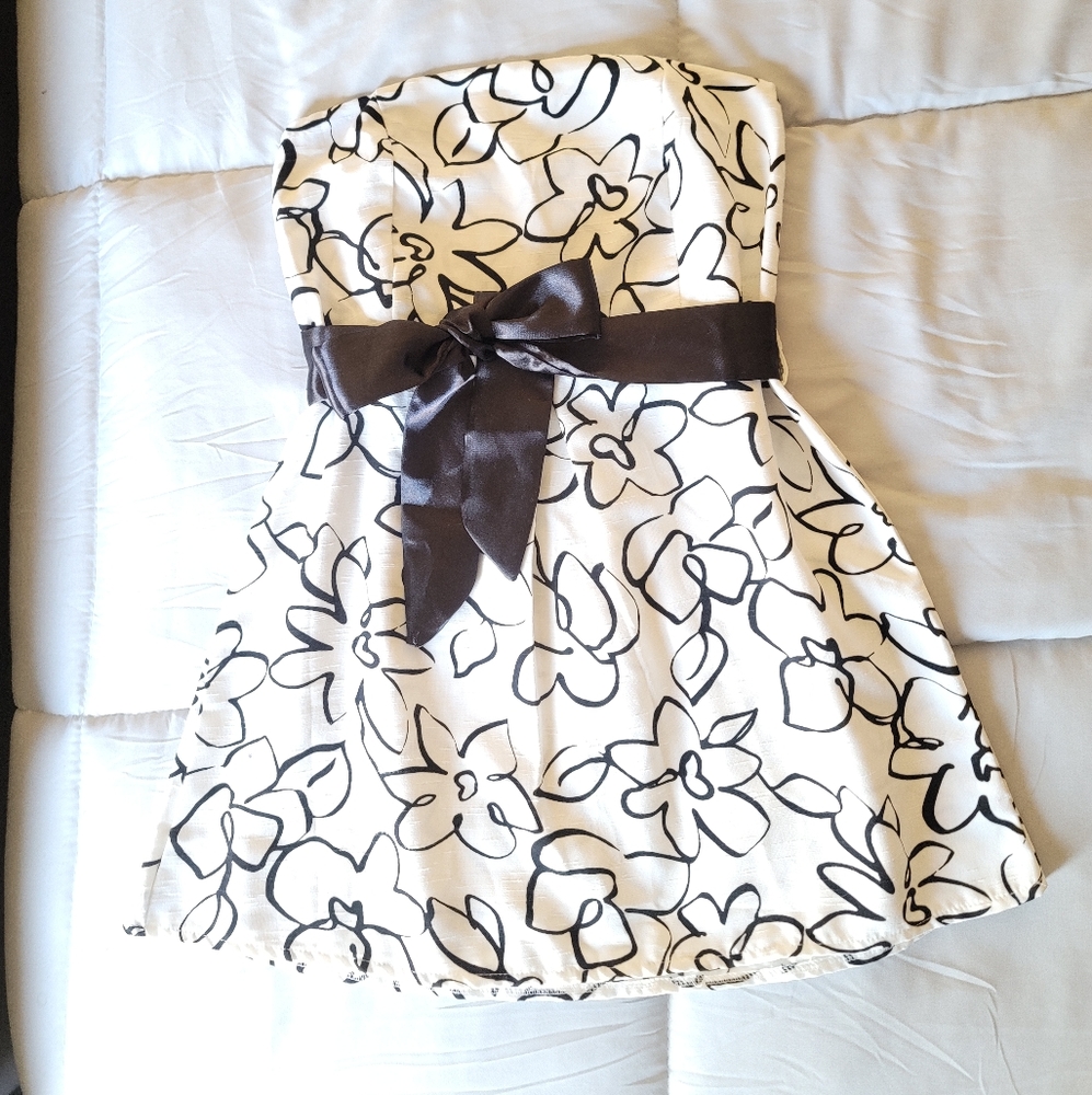 Strapless floral top